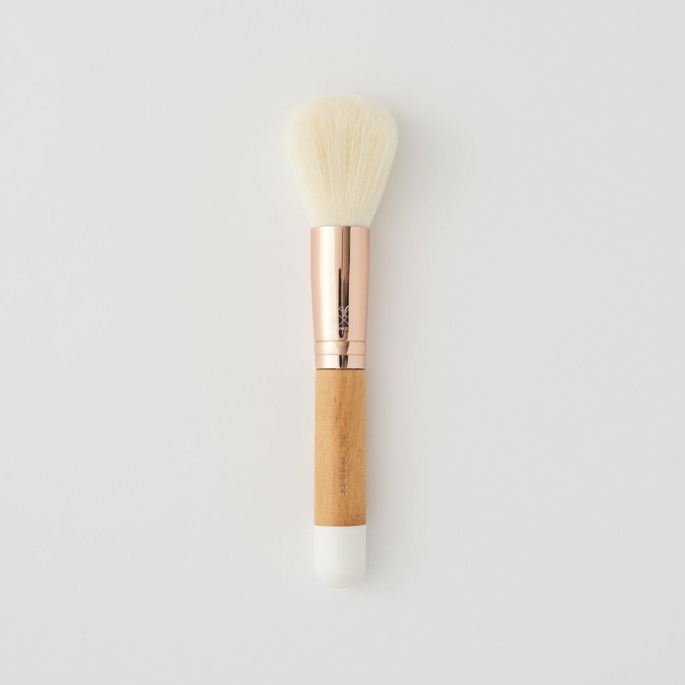 LISSAGE パウダーブラシ 約15.5cm LISSAGE パウダーブラシ 約15.5cm - メルカリ